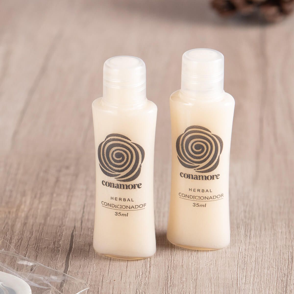 Kit 250 Frascos Condicionador Herbal 35Ml - Amenities Para Hotel