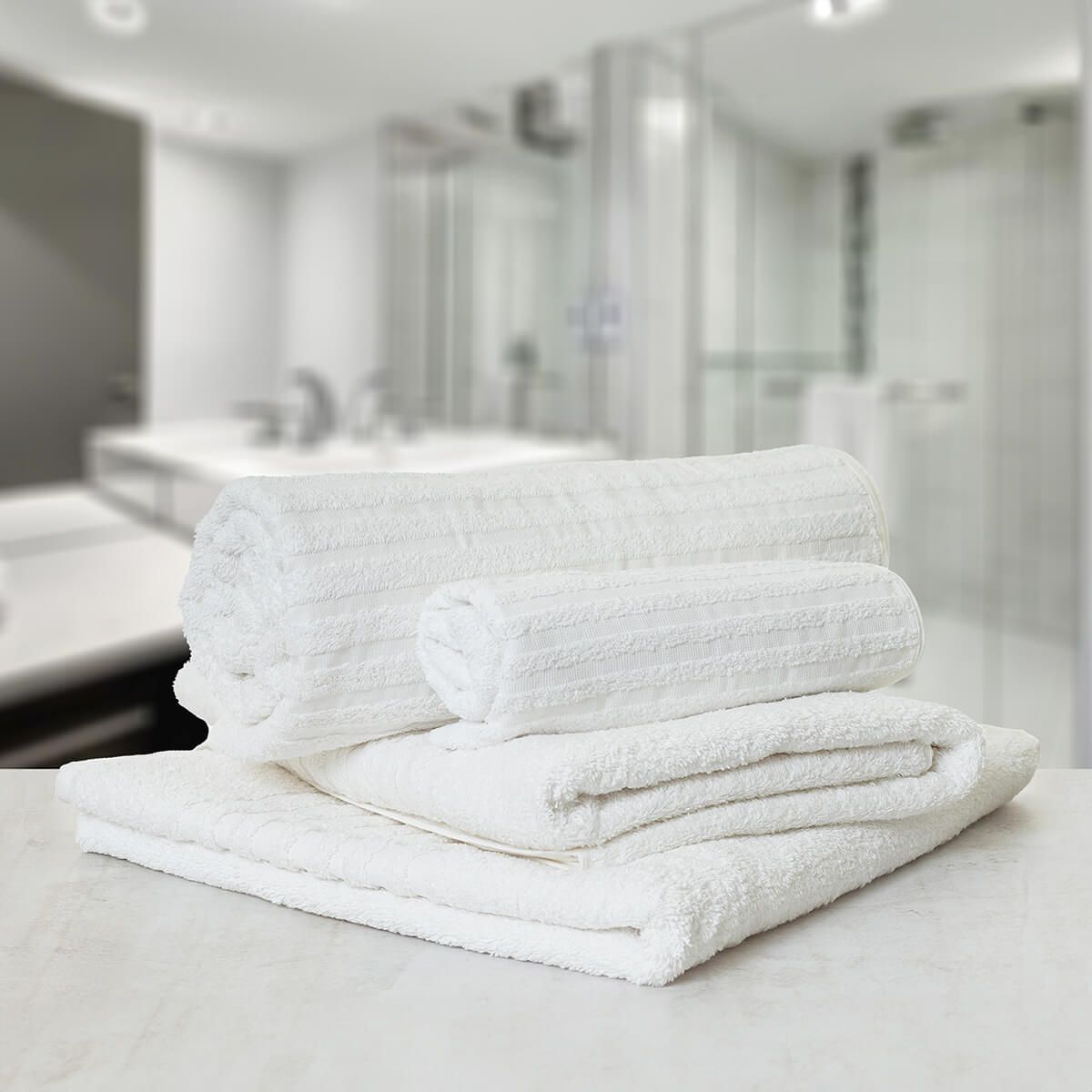 Toalha de Rosto Hotelaria Giant - 50x80 cm - Gramatura 580g/m2 - Peso: 232g