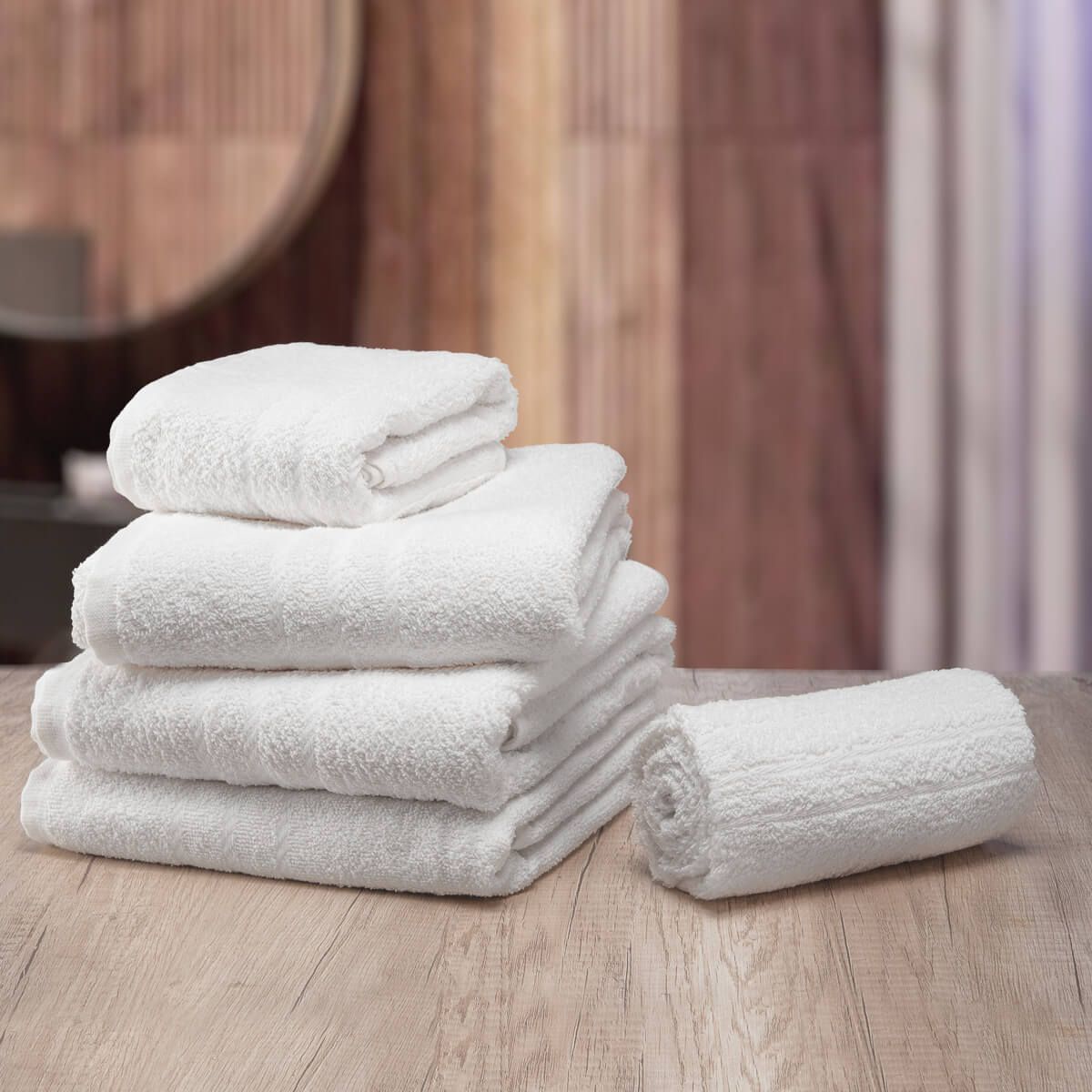 Toalha de Banho Suit Hotelaria - 70 x 140cm - Gramatura 408g/m2 - Peso: 400g