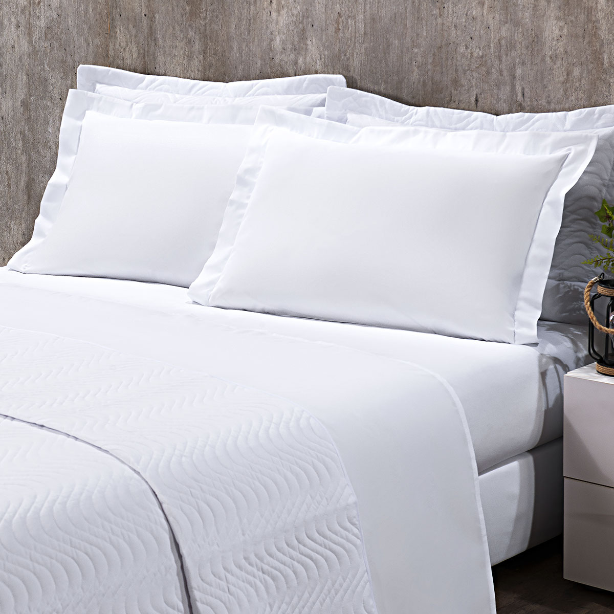 Fronha com 3 Abas 180 fios misto para hotel - Confort Conamore