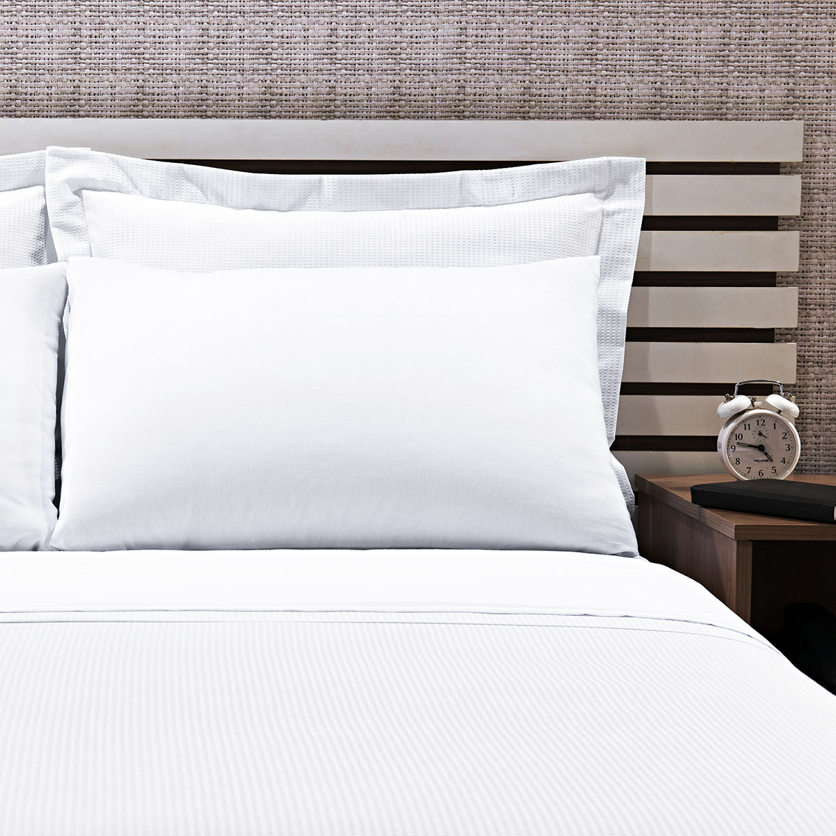 Fronha Hotelaria 200 fios misto branca - Classic Conamore